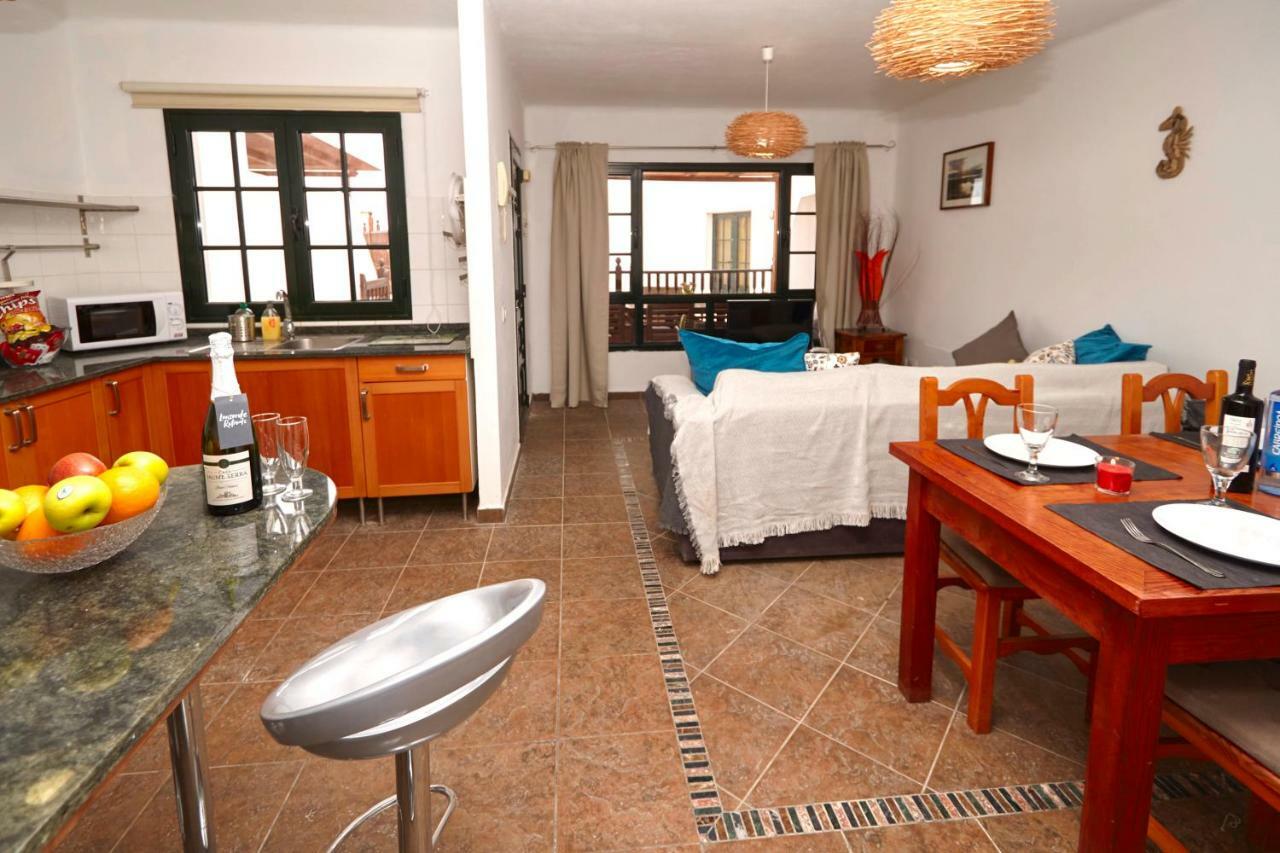Casa Margarita - Shared Pool - Close To Seafront Promenade Punta Mujeres Ngoại thất bức ảnh
